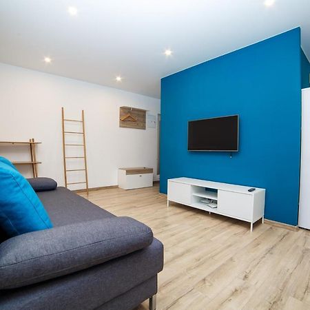 Tf Apartment Двокімнатні Апартаменти В Центрі Міста Poltawa Exterior foto