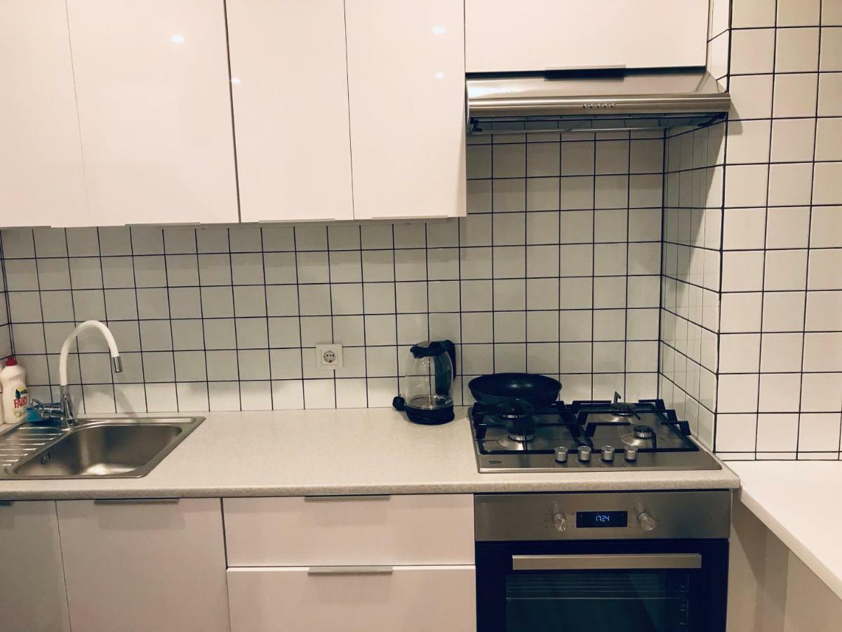 Tf Apartment Двокімнатні Апартаменти В Центрі Міста Poltawa Exterior foto