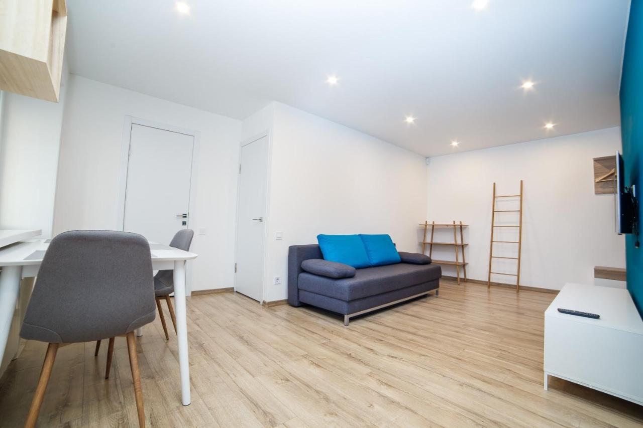 Tf Apartment Двокімнатні Апартаменти В Центрі Міста Poltawa Exterior foto
